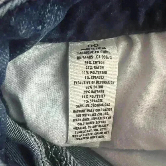 American Eagle Juniors distressed Jean shorts - Picture 4 of 4